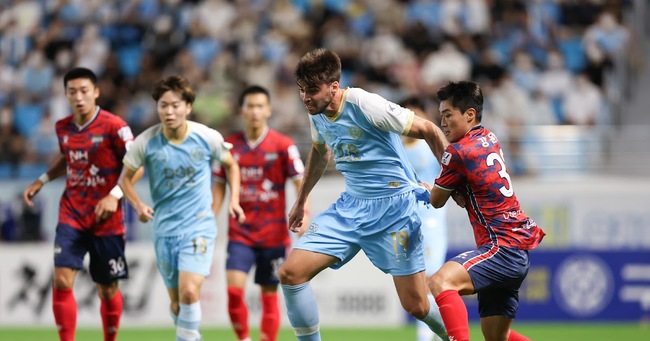 Màn so tài khó lường Daegu FC vs Gimcheon Sangmu