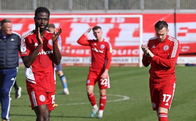 Màn đụng độ hấp dẫn Accrington Stanley vs Doncaster Rovers