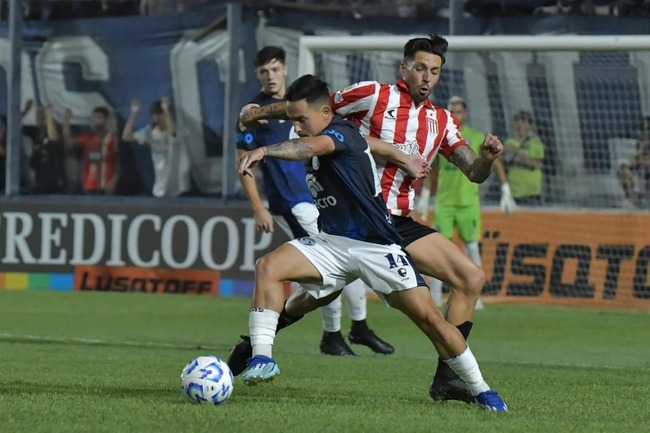 Màn đụng độ kịch tính Cerro Porteno vs Estudiantes La Plata